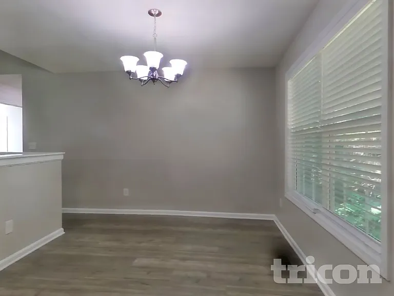 113 Danville Trl — Photo 3