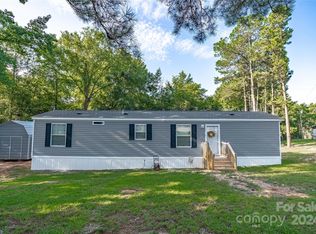 951 Evergreen Rd, Winnsboro, SC 29180