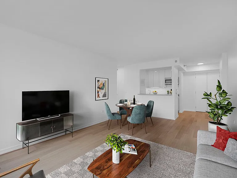 75 W End Ave #P17C — Photo 3