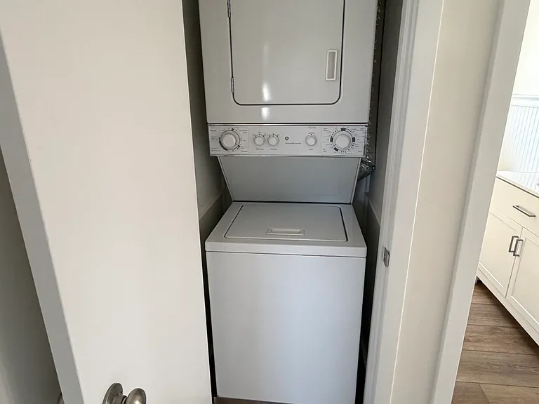 230 Penn Ave #2 — Photo 6