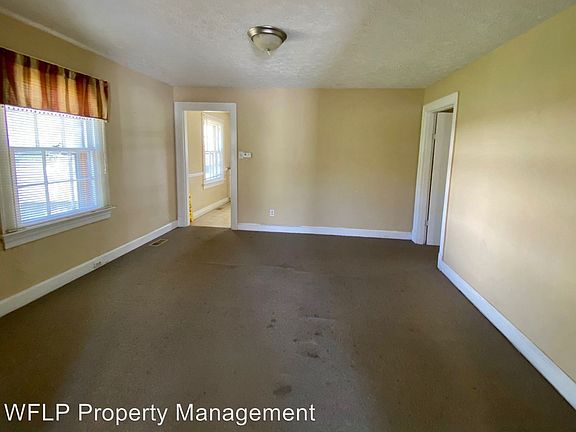 3rd image of 153 Highview Dr