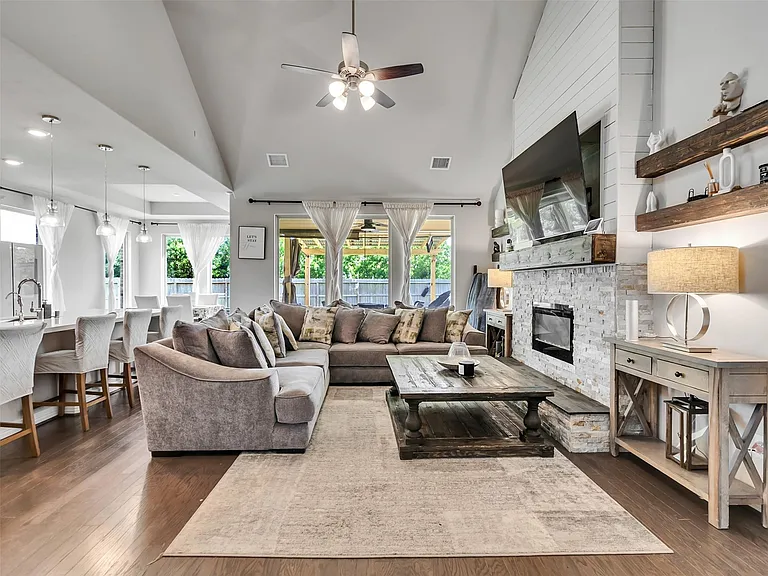 31439 Valley Briar Way — Photo 9