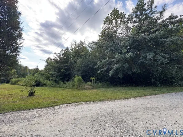 9-22A Deer Ridge Rd, Spring Grove, VA 23881