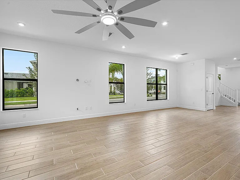 920 SW Newfield Ave — Photo 11