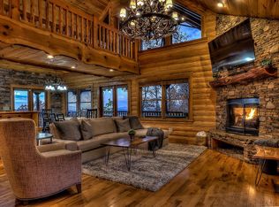 866 Weaver Creek Way, Blue Ridge, GA 30513