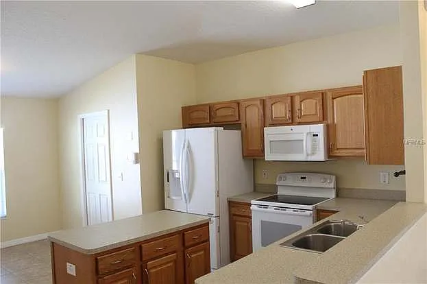 37150 Highland Bluff Cir — Photo 21