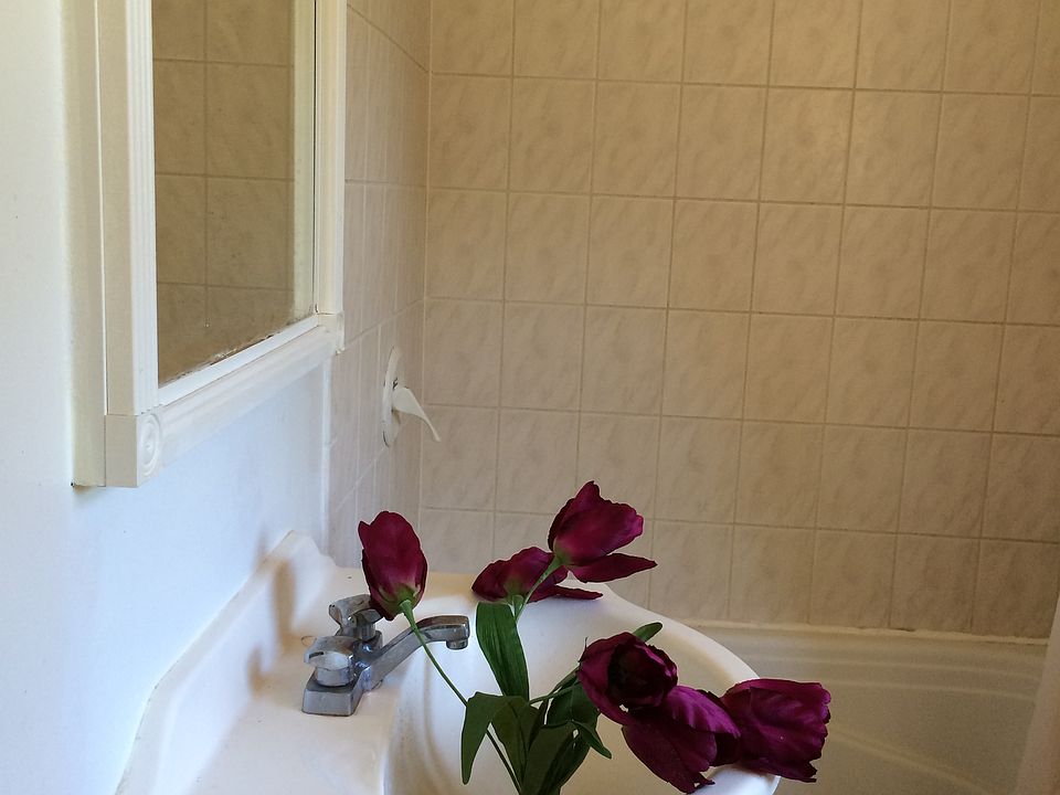 2nd image of 6213 Kenilworth Ave #1