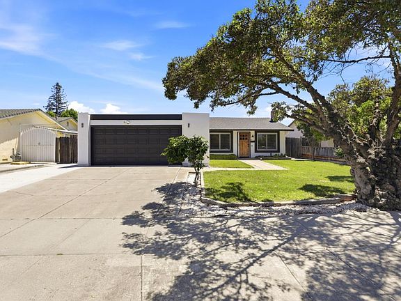 3rd image of 4172 Ridgebrook Way