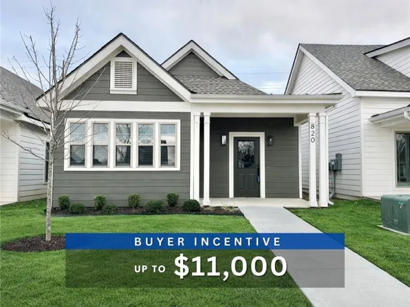 820 NE Heights Ln, Bentonville, AR 72712