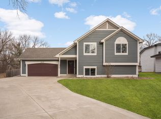 4650 Arrowood Ln N, Plymouth, MN 55442