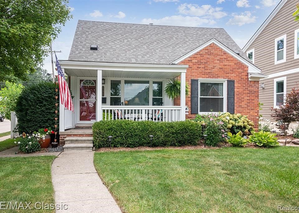 1st image of 590 Jener Pl