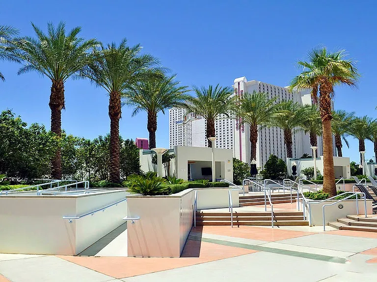 2700 Las Vegas Blvd S #2107 — Photo 16
