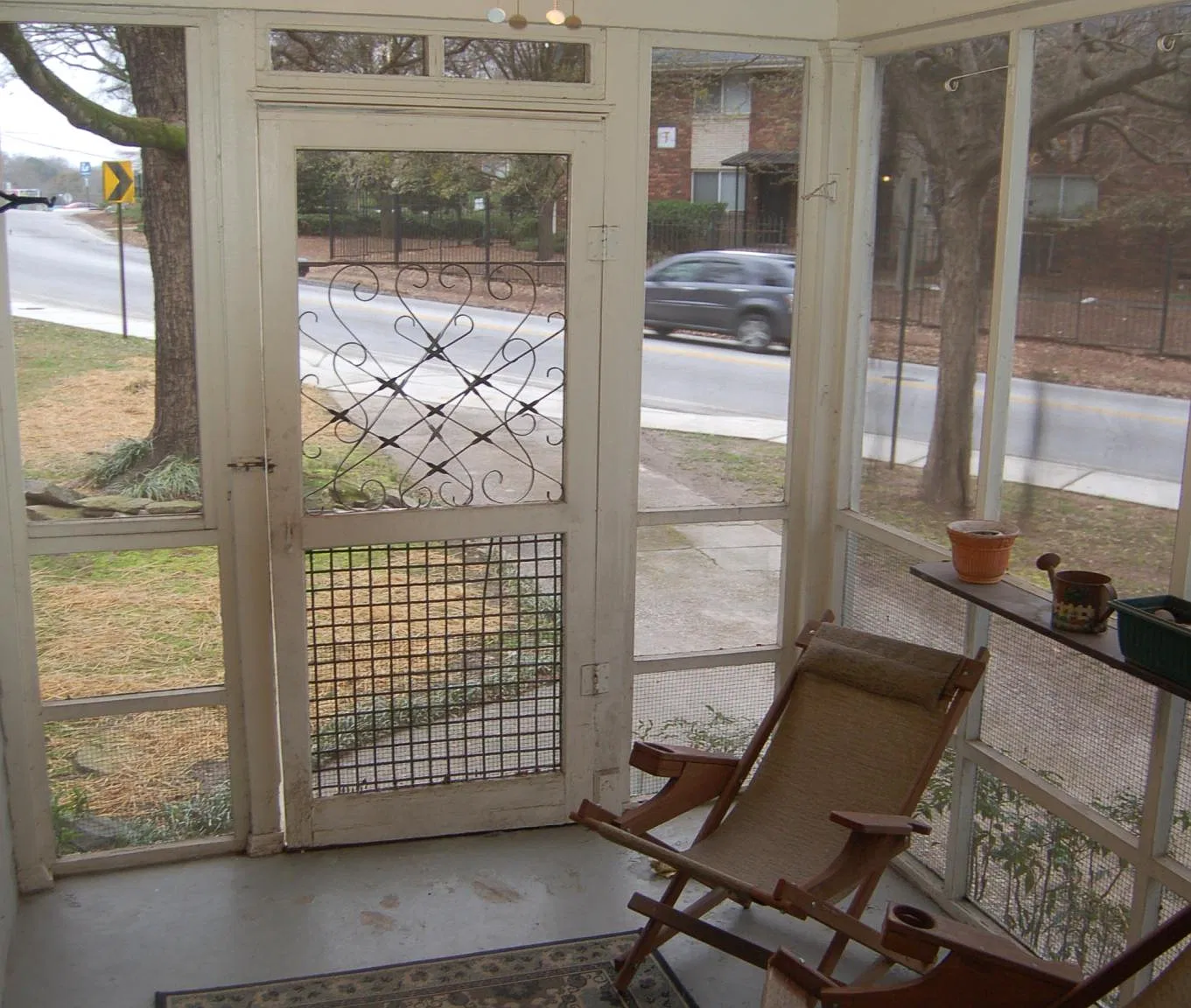 3 bed, 1100 sqft, $2,450 — Photo 4