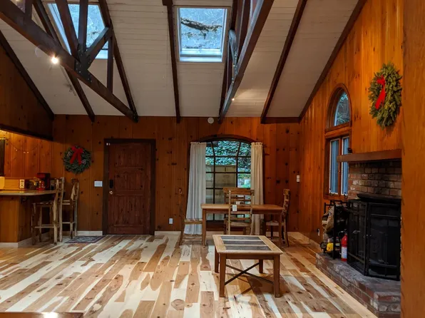 9755 La Honda Rd, Woodside, CA 94062