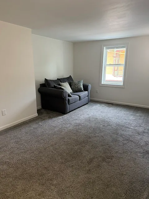 151 W Main St — Photo 4