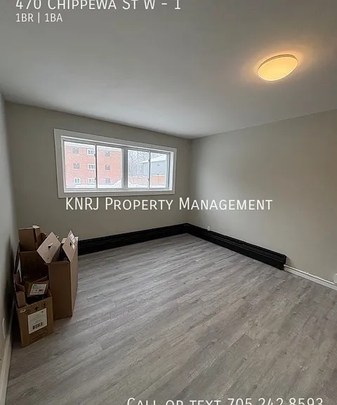 470 Chippewa St W #1 — Photo 5