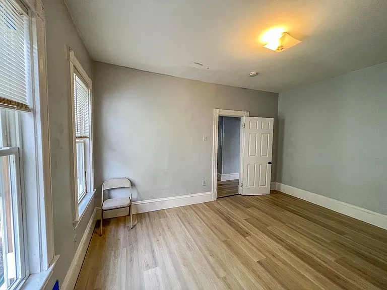 38 Sewall St #2 — Photo 4
