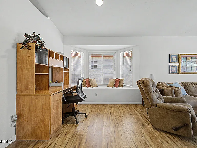1120 N Val Vista Dr #95 — Photo 16