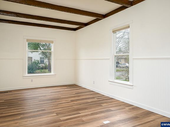 5th image of 1139 NW Yamhill St