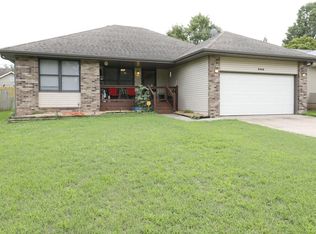 3638 W Madison St, Springfield, MO 65802