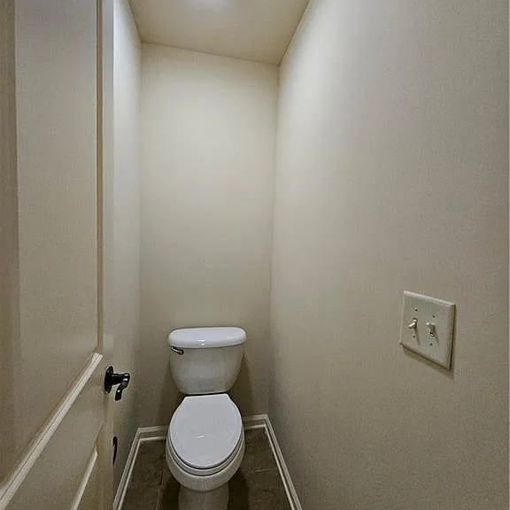 3155 Stonecrest Dr — Photo 17