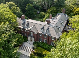 381 Warren St, Brookline, MA 02445