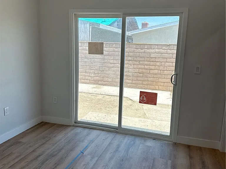 10422 Orchid Cir — Photo 7