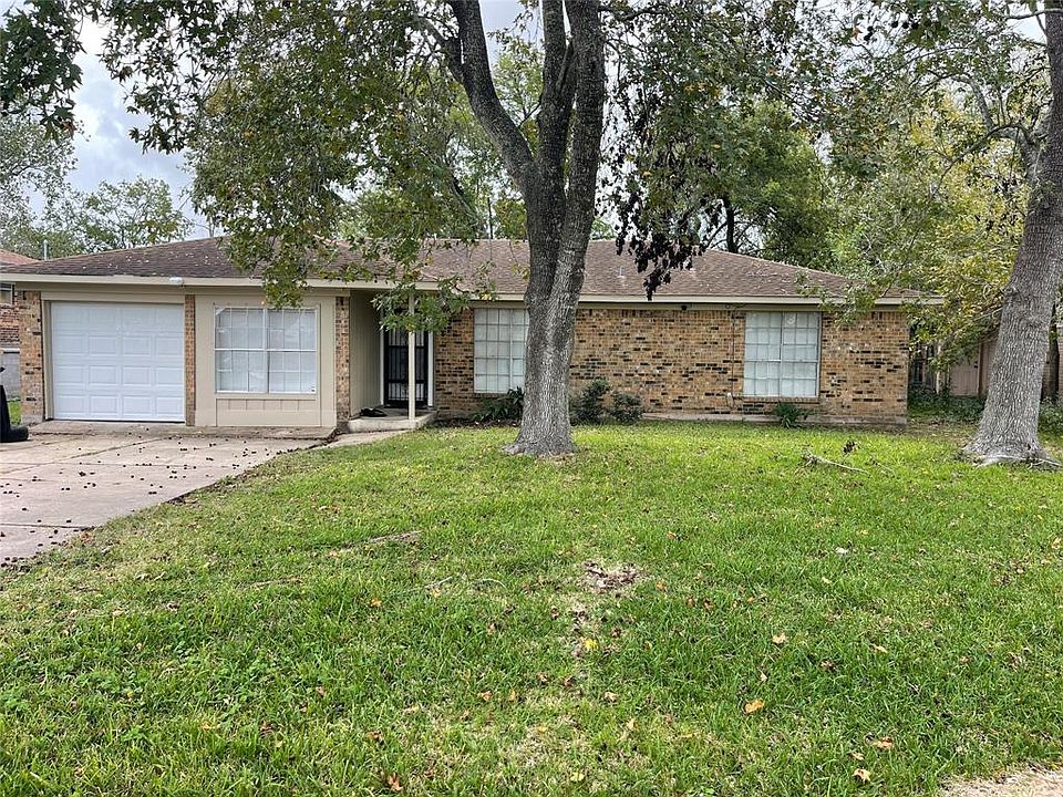 4912 E 31st St, Dickinson, TX 77539 | Zillow