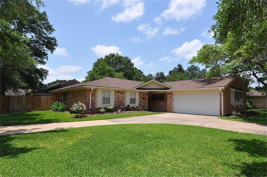 1st image of 4915 Whispering Falls Dr