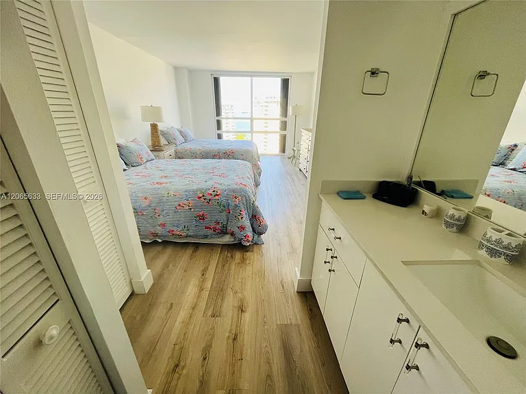 1450 Brickell Bay Dr #1414 — Photo 16
