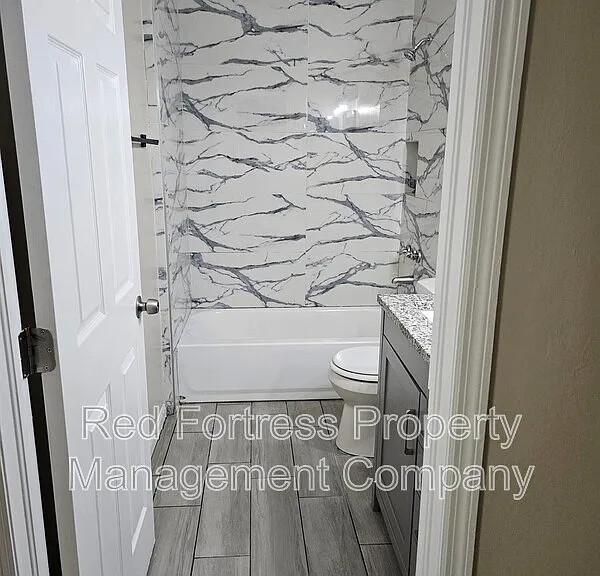 5319 27th St SW — Photo 7