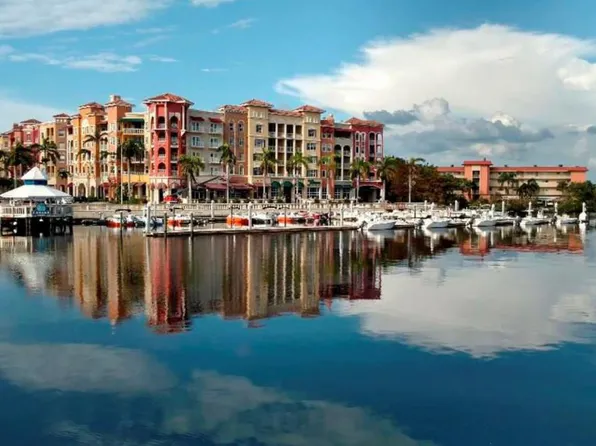 401 Bayfront Pl APT 3204, Naples, FL 34102