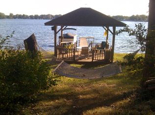 9030 Harbor Way, South Lyon, MI 48178