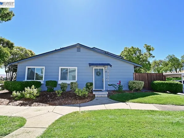 1031 Spring Valley Cmn, Livermore, CA 94551