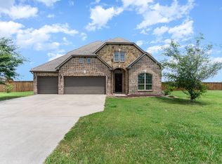 306 The Trails Dr, Blue Ridge, TX 75424