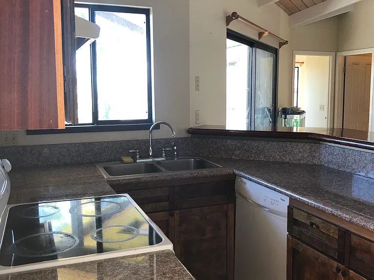 2538 Hanamalia Pl — Photo 7