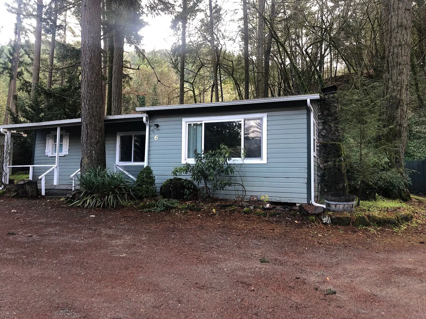 R3251 Rogue River Hwy — Photo 1