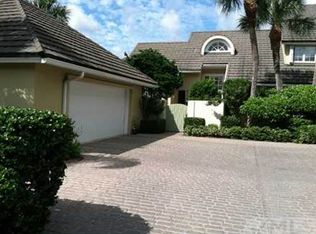 2619 Muirfield Ct, Wellington, FL 33414