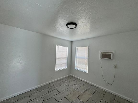 5th image of 313-315 Beardsley Ave #315-A
