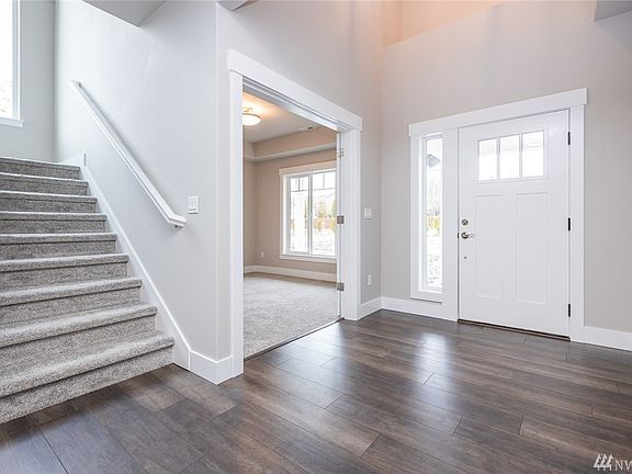 2nd image of 15016 86th Ave E