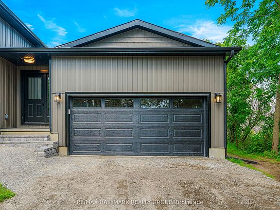 4th image of 9303 Greenbush Ln