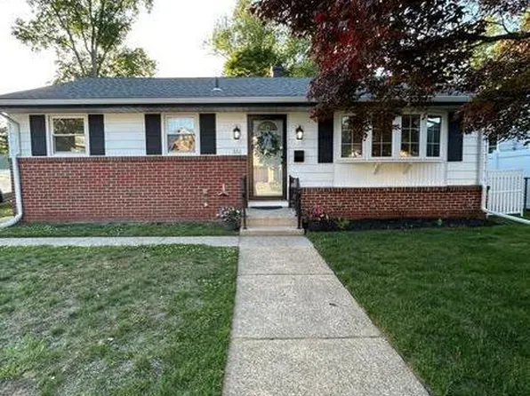 351 Fayann Ct, Runnemede, NJ 08078