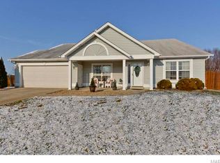 887 Cades Cv, Florissant, MO 63031