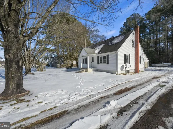 12739 Greensboro Rd, Greensboro, MD 21639