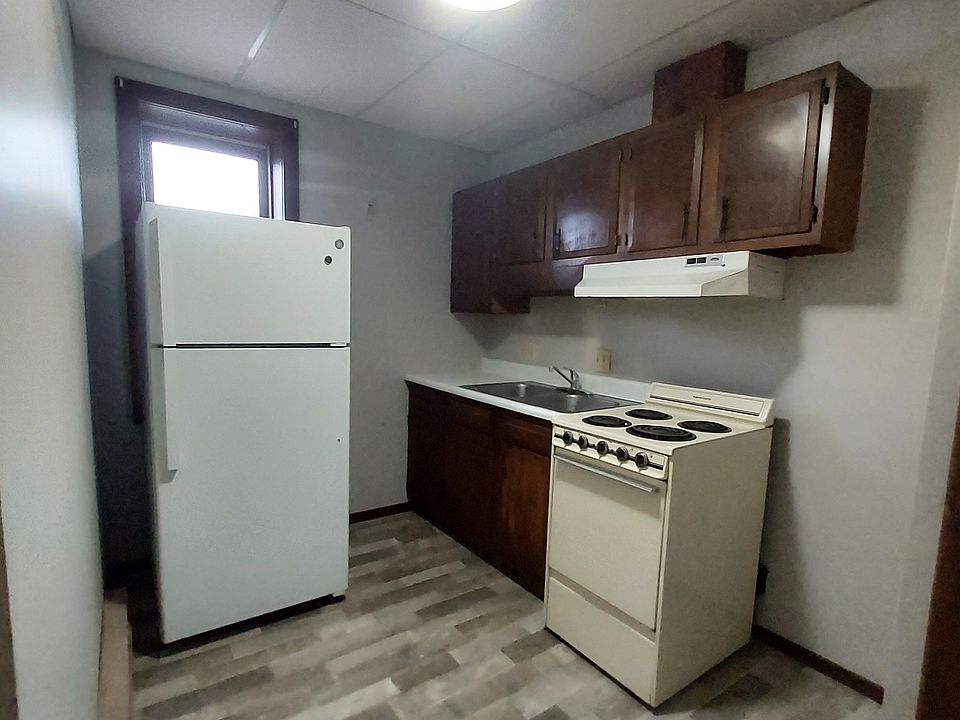 1st image of 1252 W Main St #4