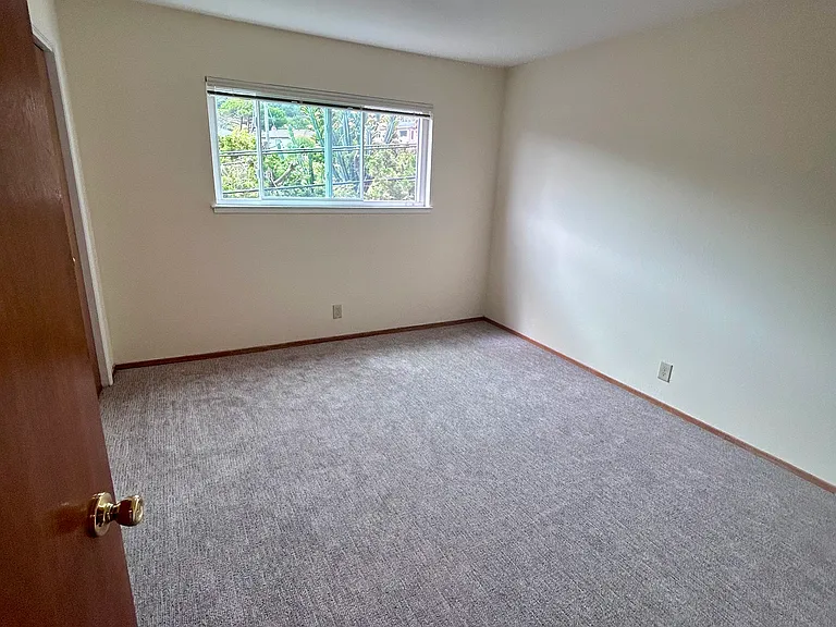 151 Irene Ct #4 — Photo 7