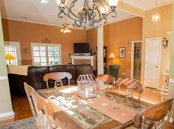 5th image of 1671 Turtle Hill Dr
