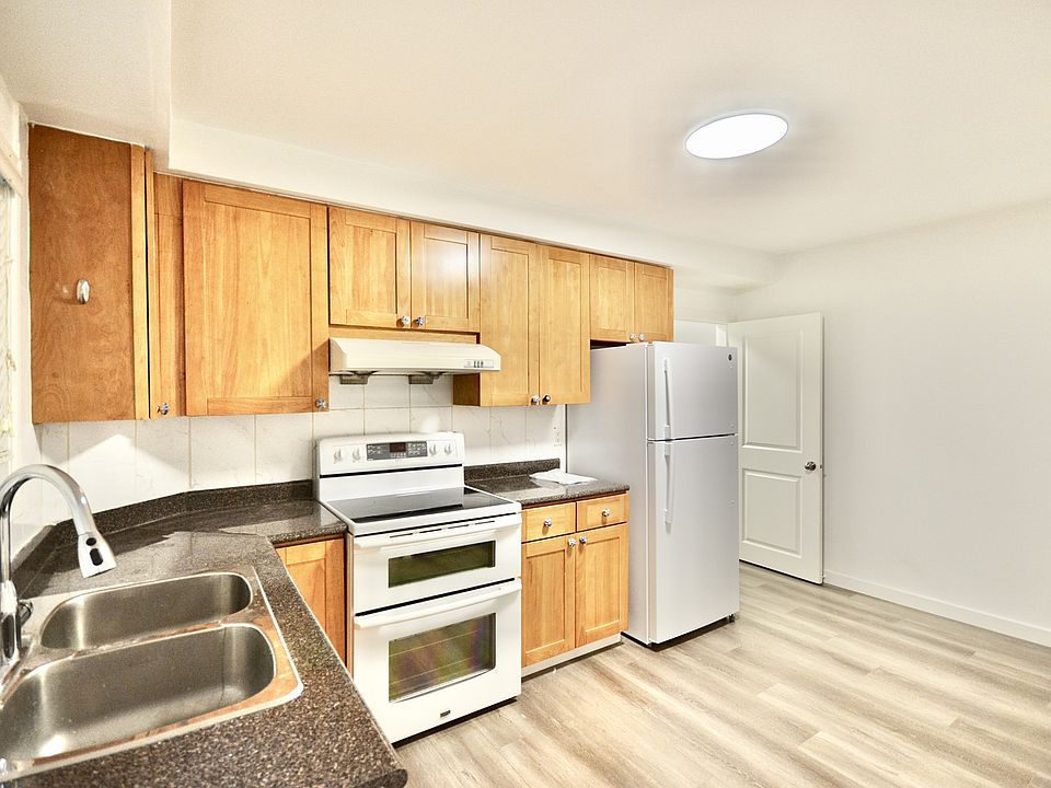 1st image of 1654 Venables St #1