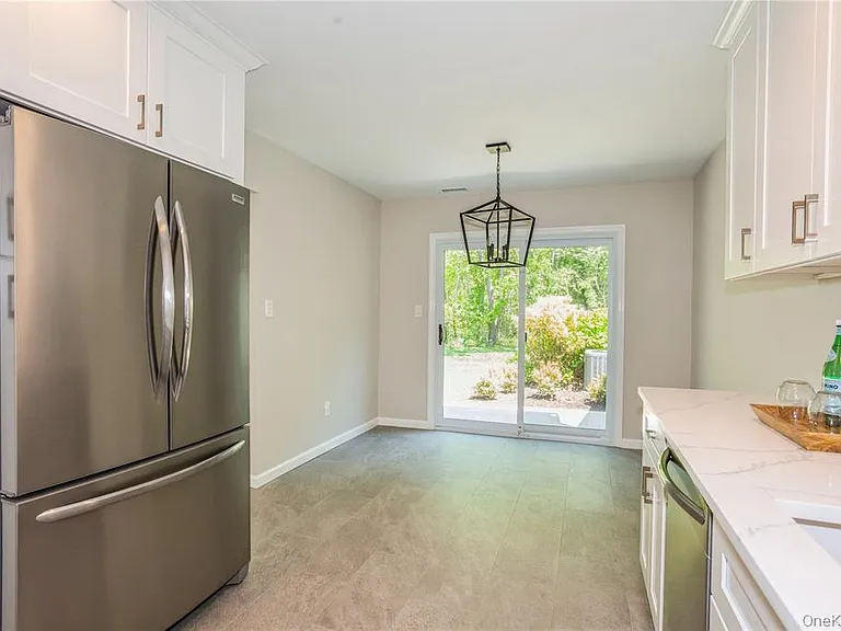 9 N McConnell Ave — Photo 8