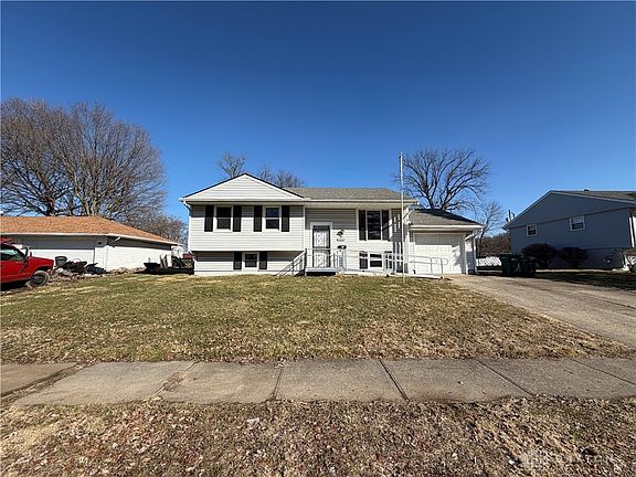 5th image of 518 Hazelbrook Ave